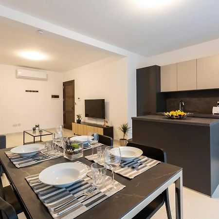 Beautiful Modern Central 2Br Apt Ta Xbiex Luaran gambar