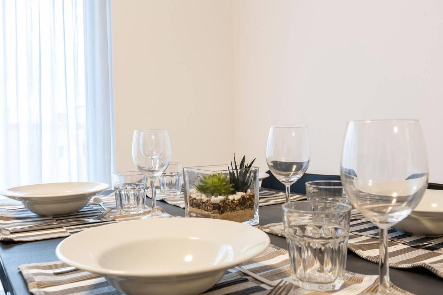 Beautiful Modern Central 2Br Apt Ta Xbiex Luaran gambar